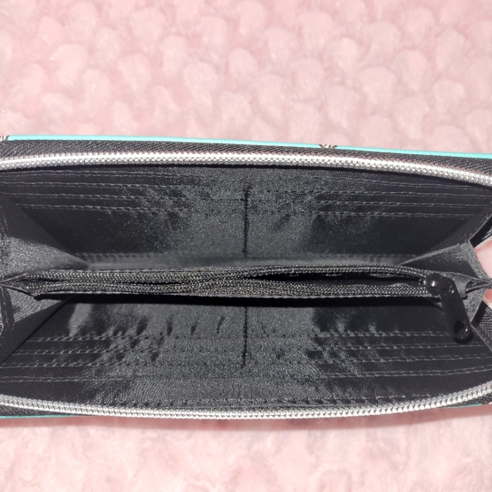 Peanuts Snoopy Wallet - Picture 7 of 15